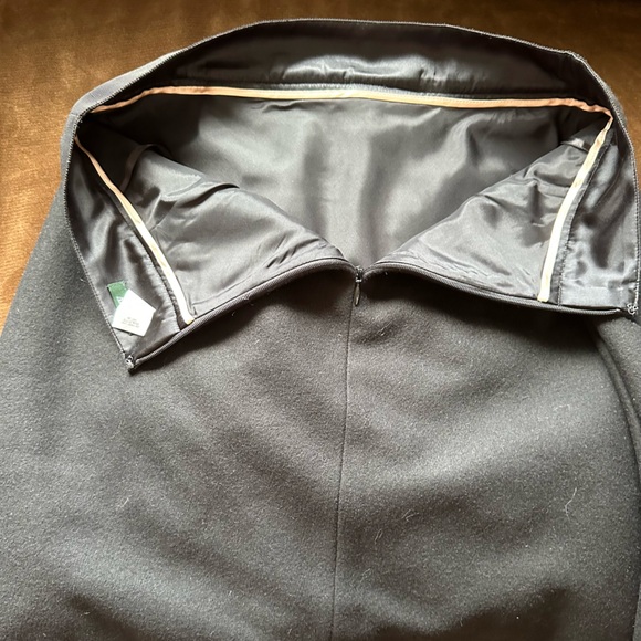 J Crew Black Layered Ruffle Shirt. 80% Wool Elastic Waist Thick Material… - Picture 10 of 14